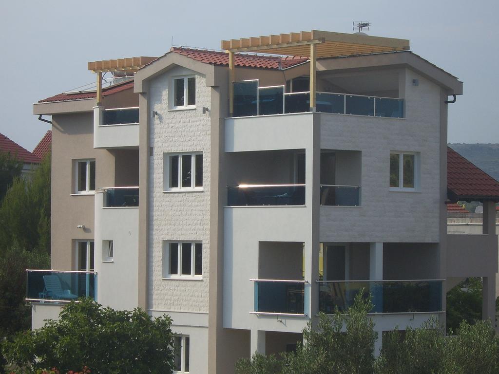 Apartments Villa Erik Rogoznica  Bagian luar foto