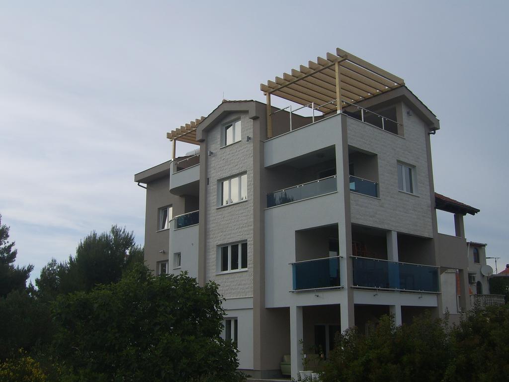 Apartments Villa Erik Rogoznica  Bagian luar foto